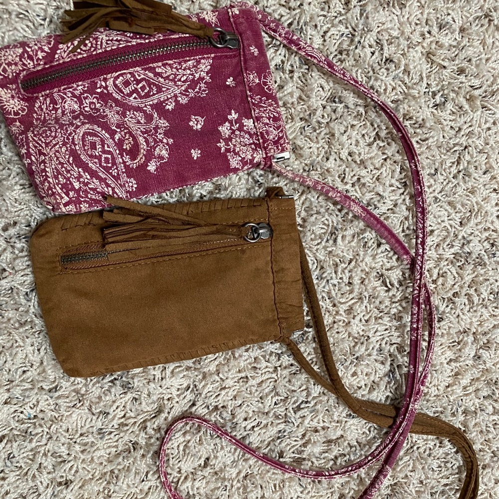 2 American Eagle crossbody wallet purses